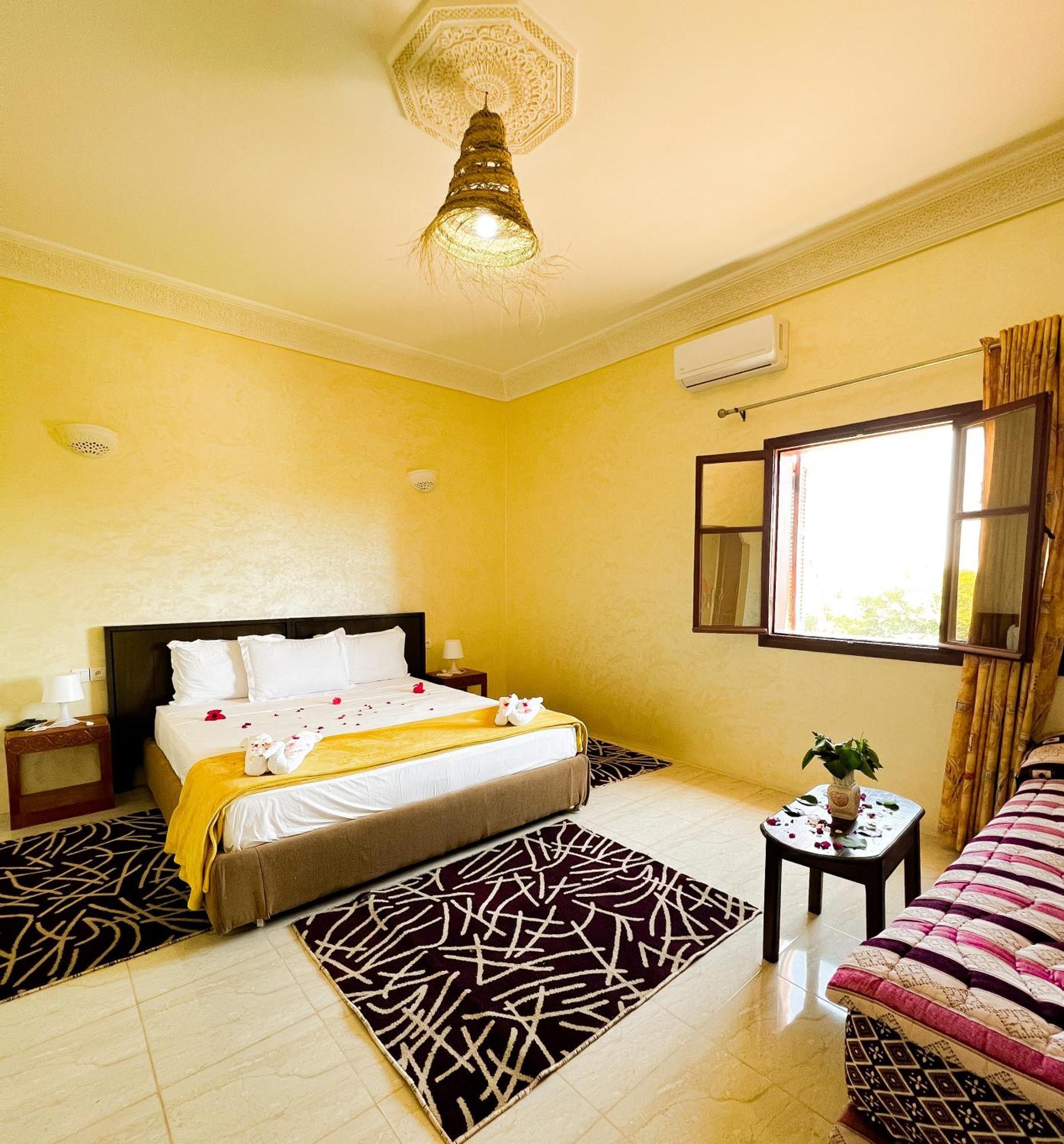 Guest House Qodwa Sidi Abdallah Ghiat 外观 照片
