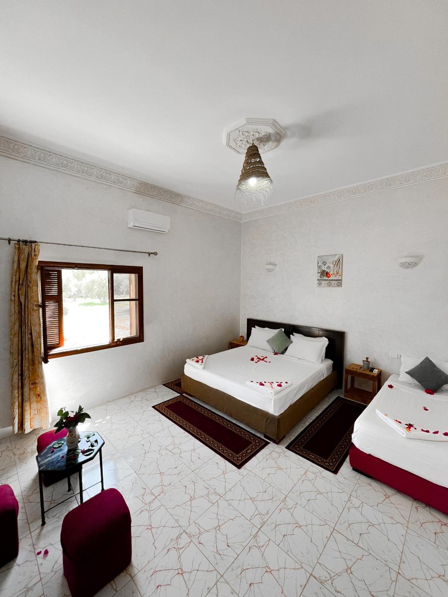 Guest House Qodwa Sidi Abdallah Ghiat 外观 照片